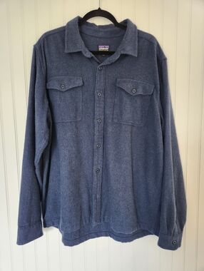 Patagonia Men's Blue Organic Cotton Flannel Button Down Long Sleeve Shirt XL